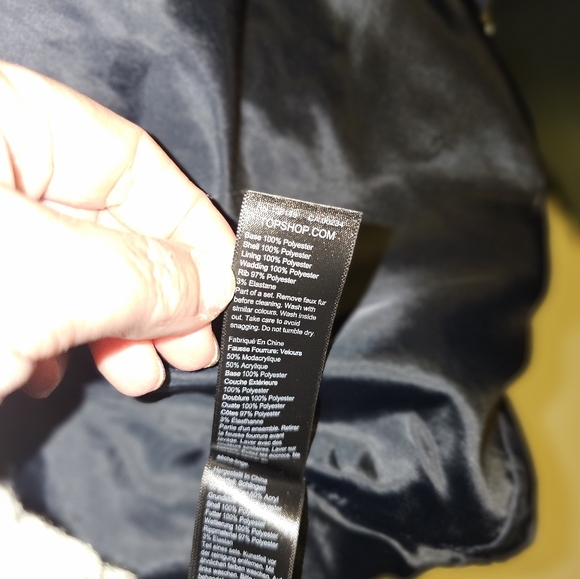 Women's Navy Puffer Jacket with Faux Fur Hood - Picture 7 of 9